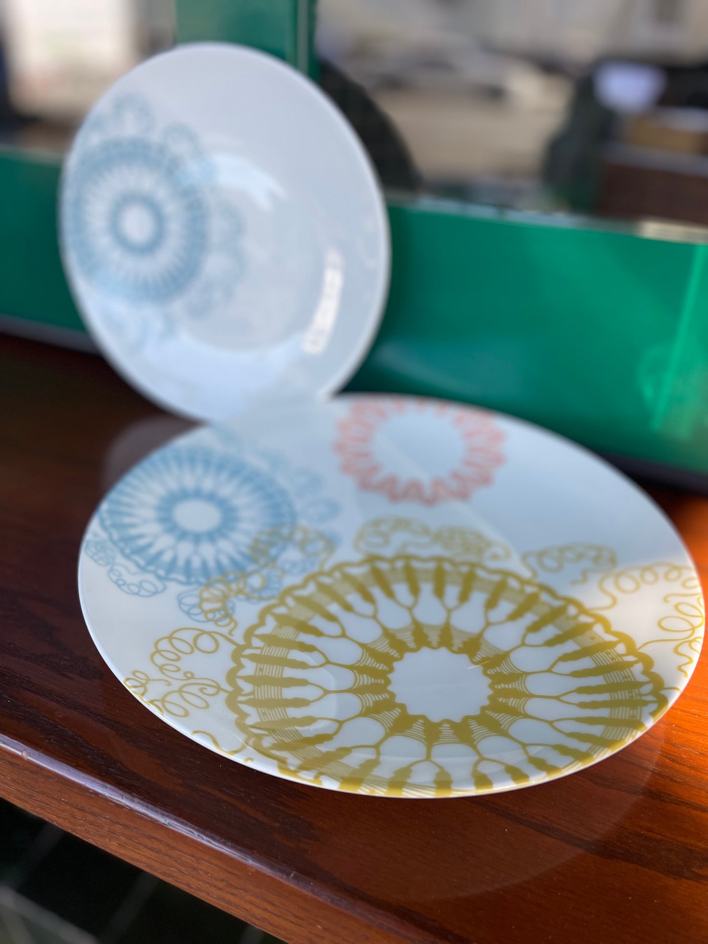 Porcelain Dinner Plates